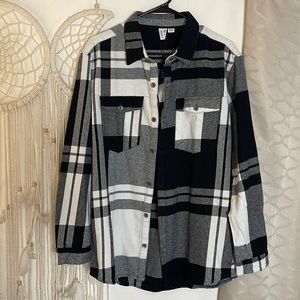 Roxy Black White Plaid Oversized Let It Go Flannel
